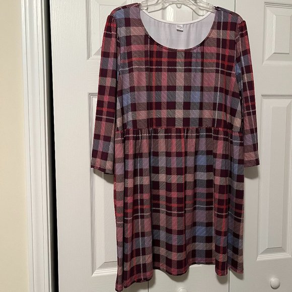 Shirt - Picture 1 of 2